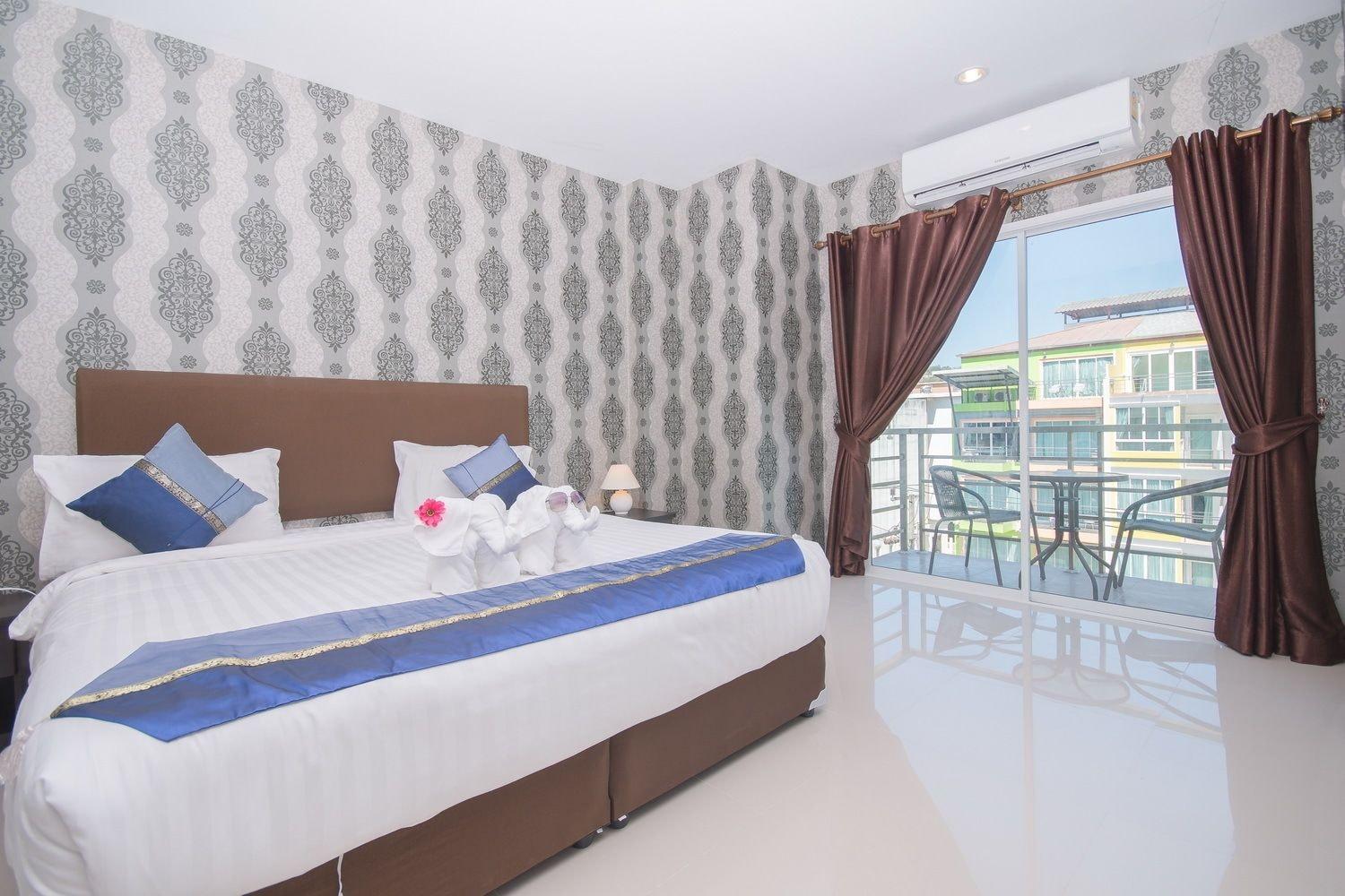 Only Blue Hotel Patong Екстер'єр фото